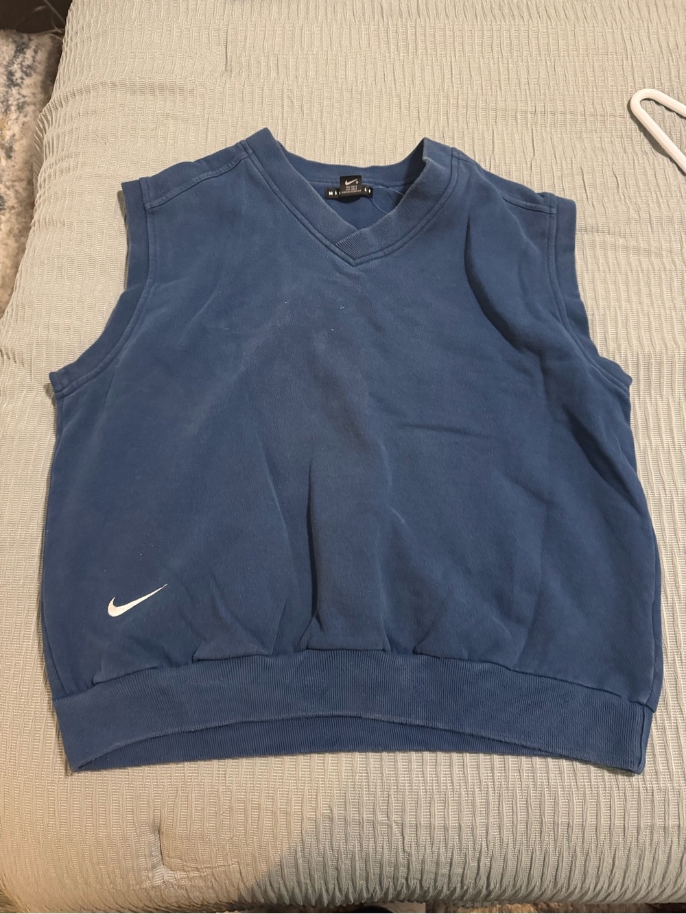 Nike Women's Navy Blue V-Neck Sleeveless Muscle Tee